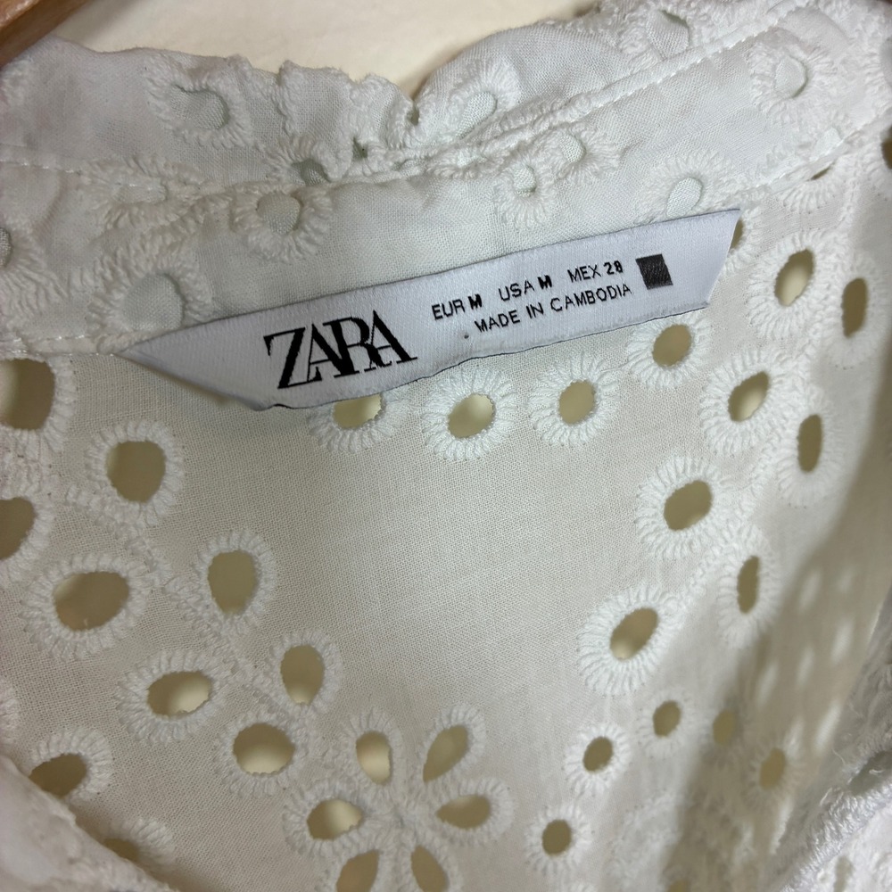 Zara Eyelet Embroidered Tiered Midi Dress Size M White Long Sleeve Bridal Beachy - Picture 4 of 10